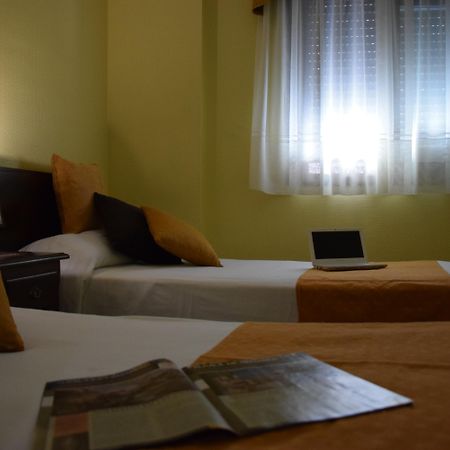 Hotel Complutense Alcala de Henares Luaran gambar