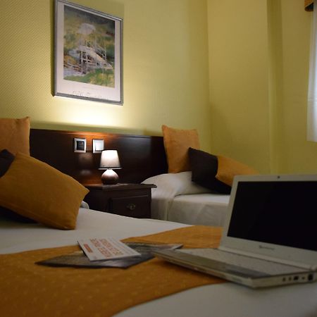 Hotel Complutense Alcala de Henares Luaran gambar
