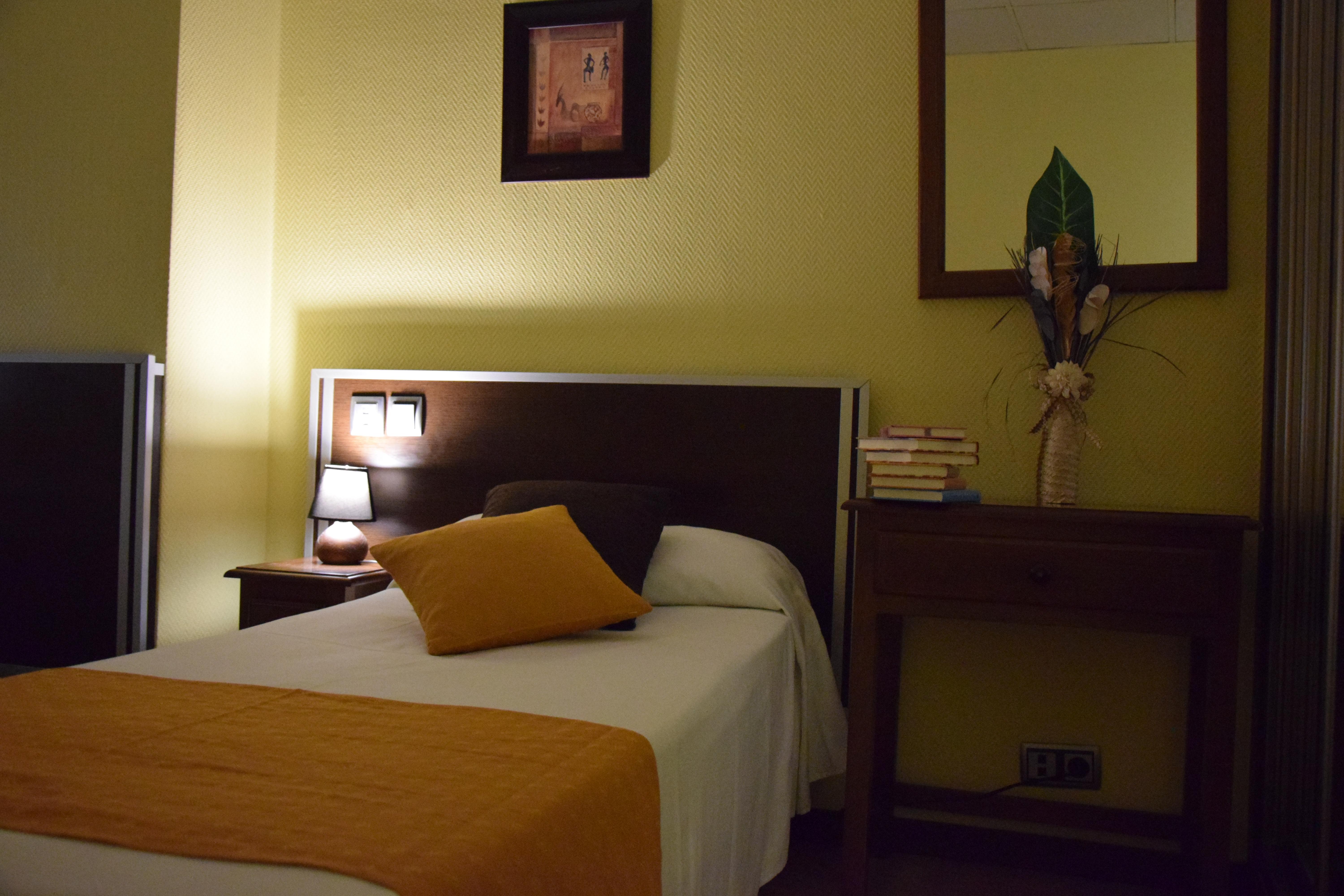 Hotel Complutense Alcala de Henares Luaran gambar