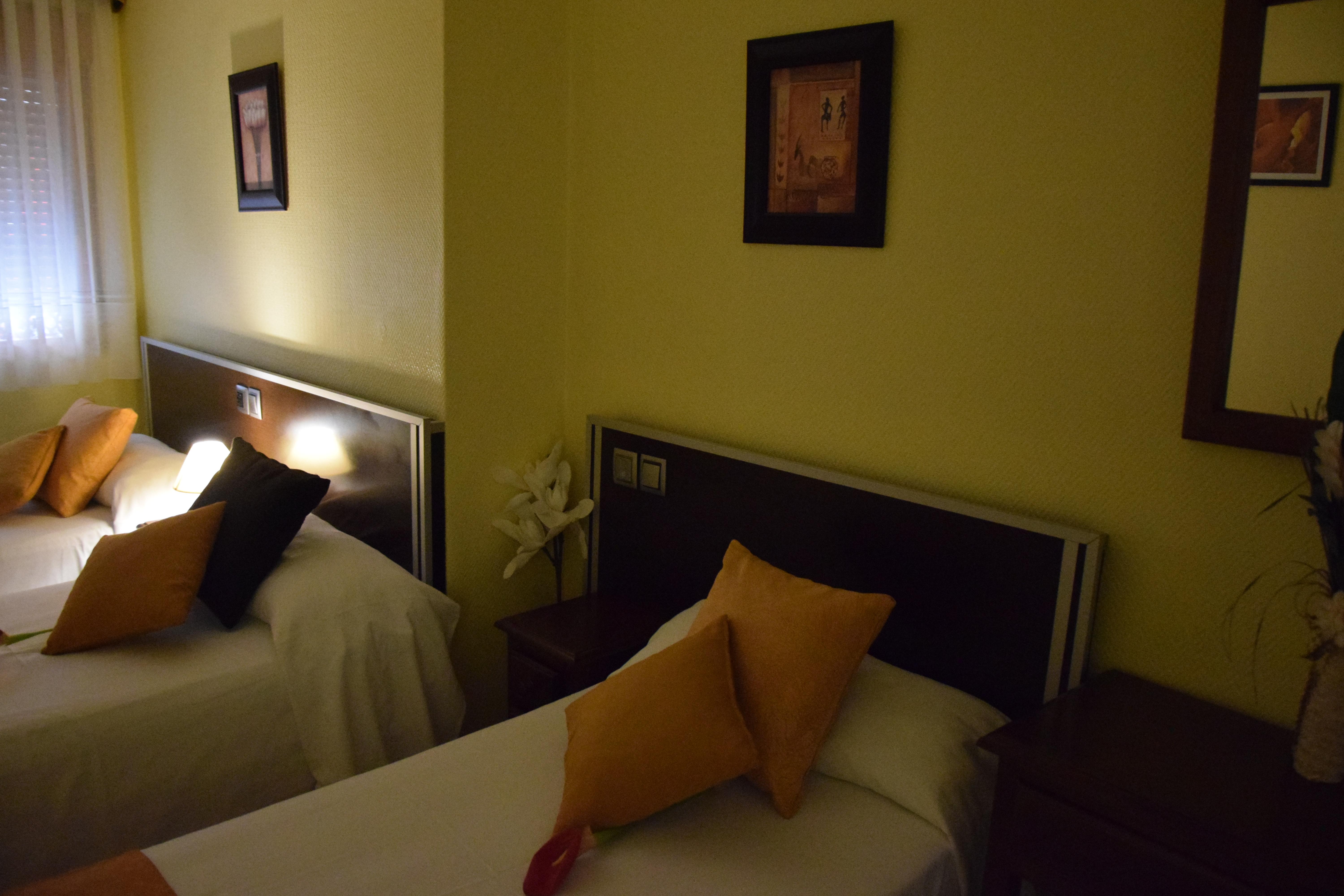 Hotel Complutense Alcala de Henares Luaran gambar