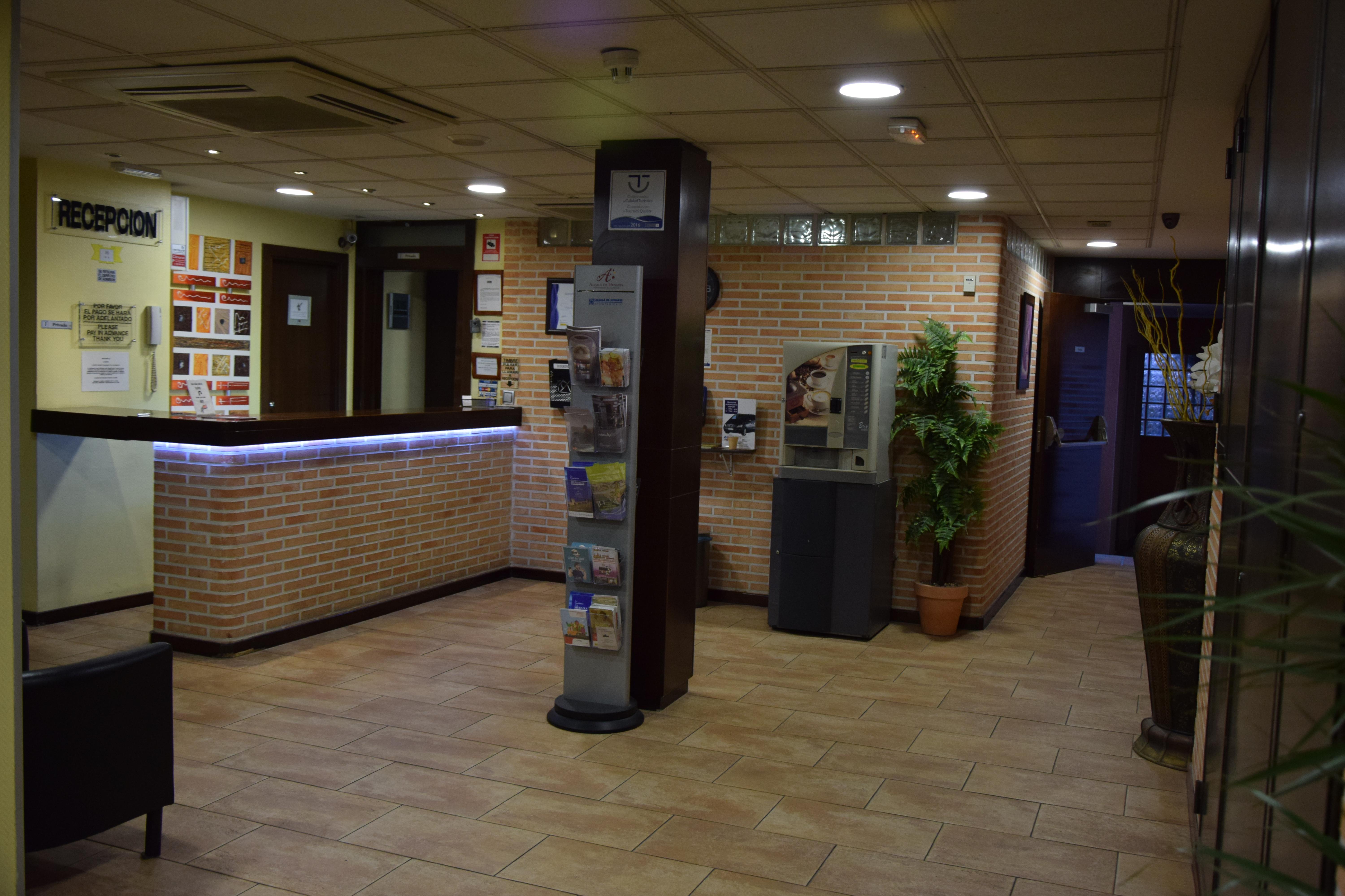Hotel Complutense Alcala de Henares Luaran gambar