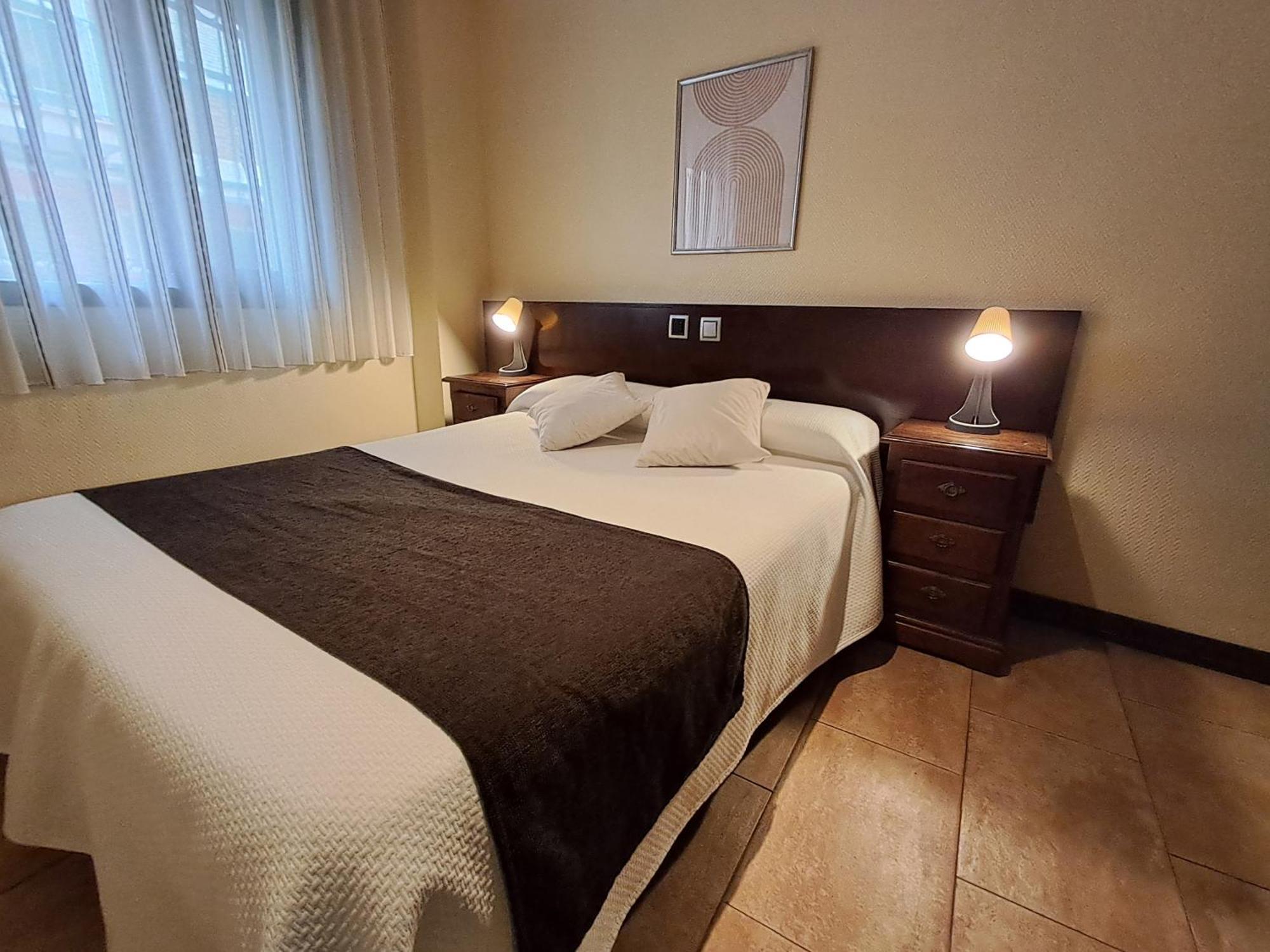 Hotel Complutense Alcala de Henares Luaran gambar