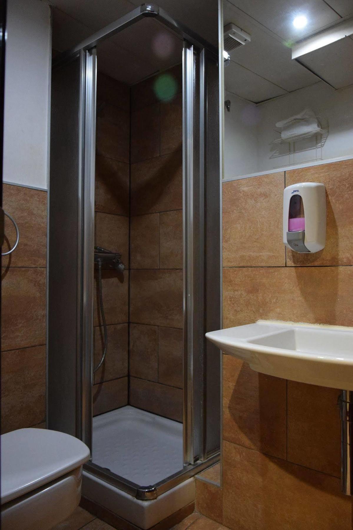 Hotel Complutense Alcala de Henares Luaran gambar