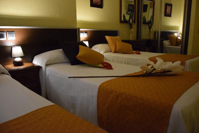 Hotel Complutense Alcala de Henares Luaran gambar